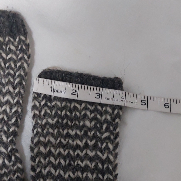 Cozy Gray and White Hand Knit Socks, 100% Wool - Picture 2 of 6